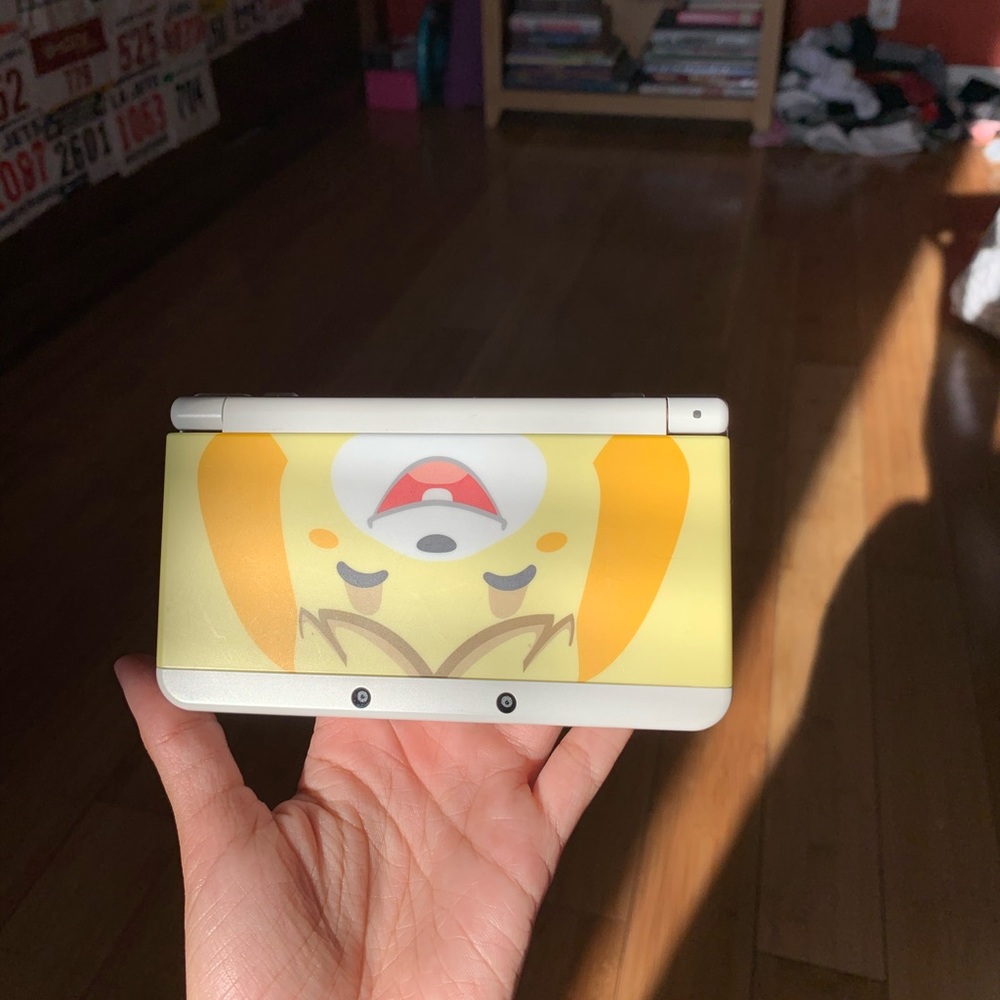 NewNintendo 3ds AnimalCrossing- comes with 4 games